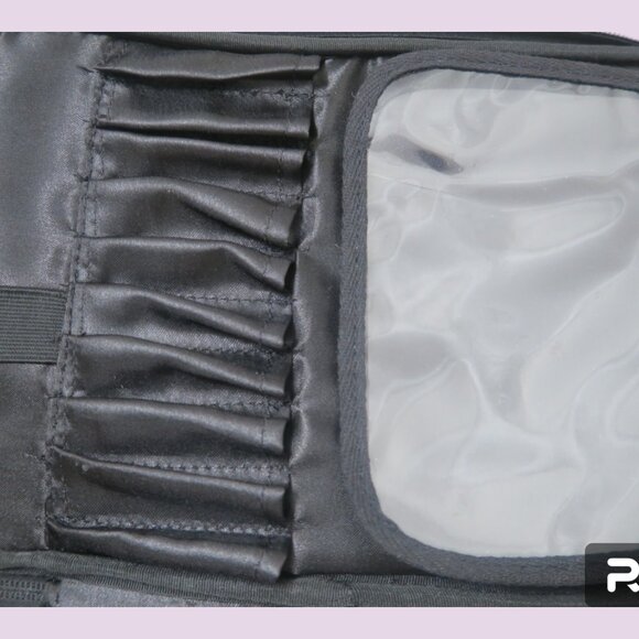 Baviphat cosmetic makeup bag Korean women's in green and black size one size. - Picture 4 of 9